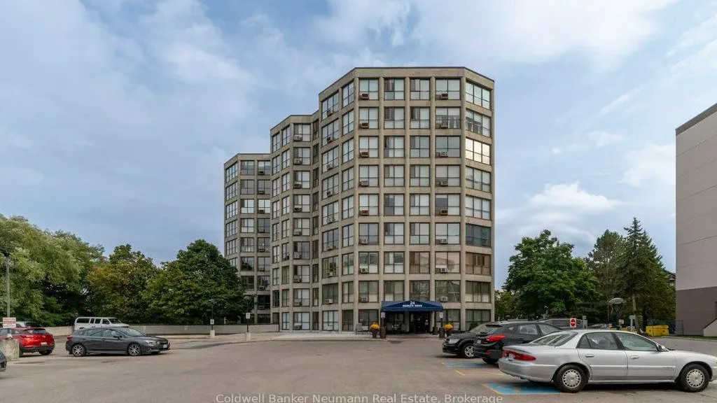 24 Marilyn Dr exterior