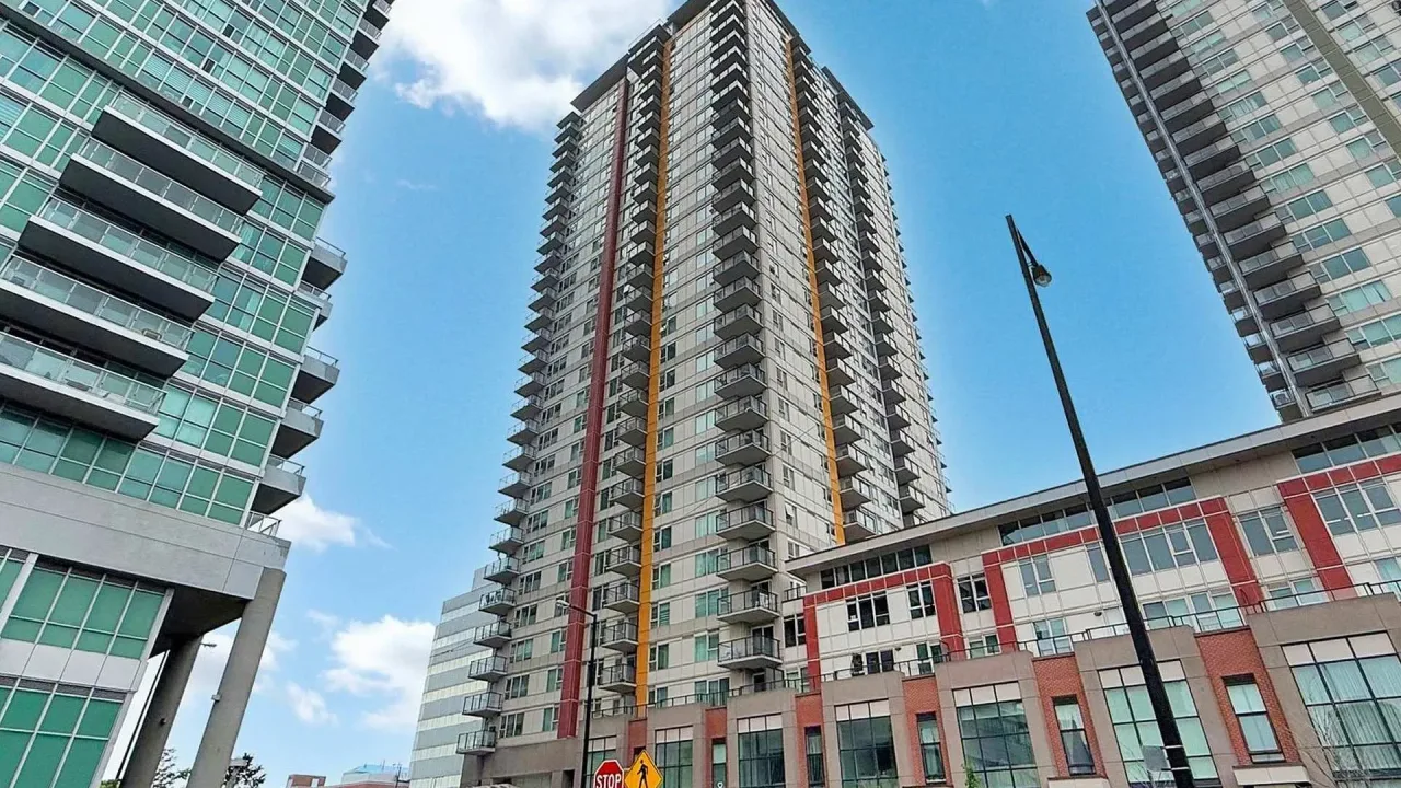 Centro Towers exterior