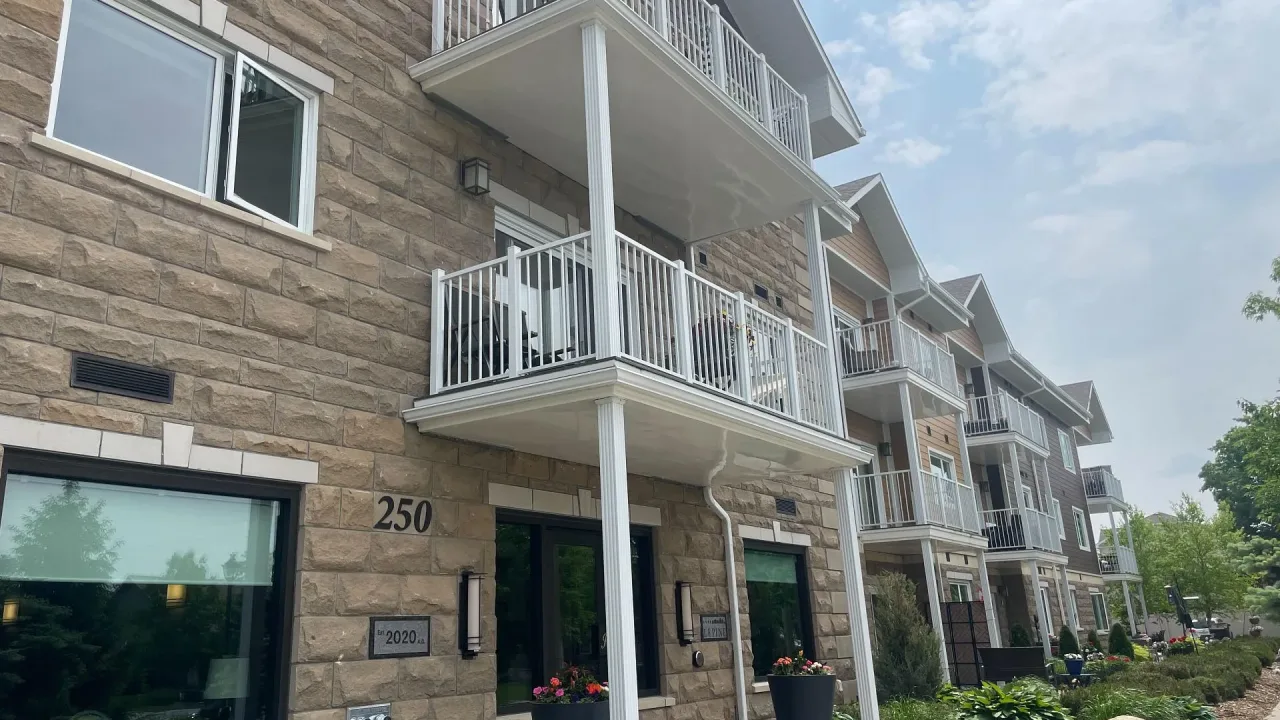 Johanne's Court condo building exterior