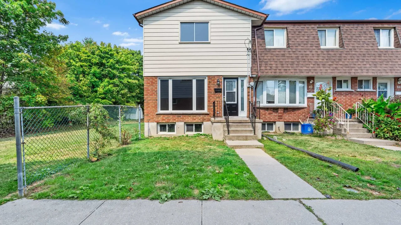 26 Addington exterior