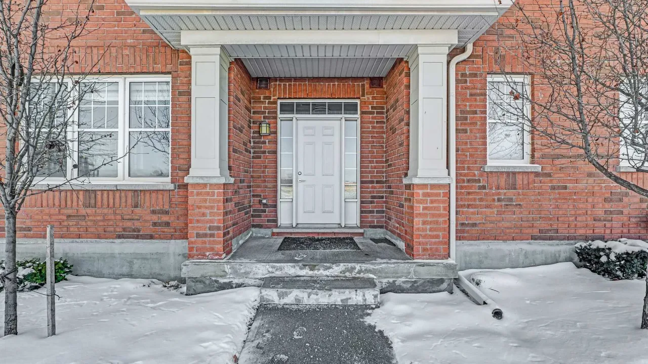 277 Gatwick Drive exterior