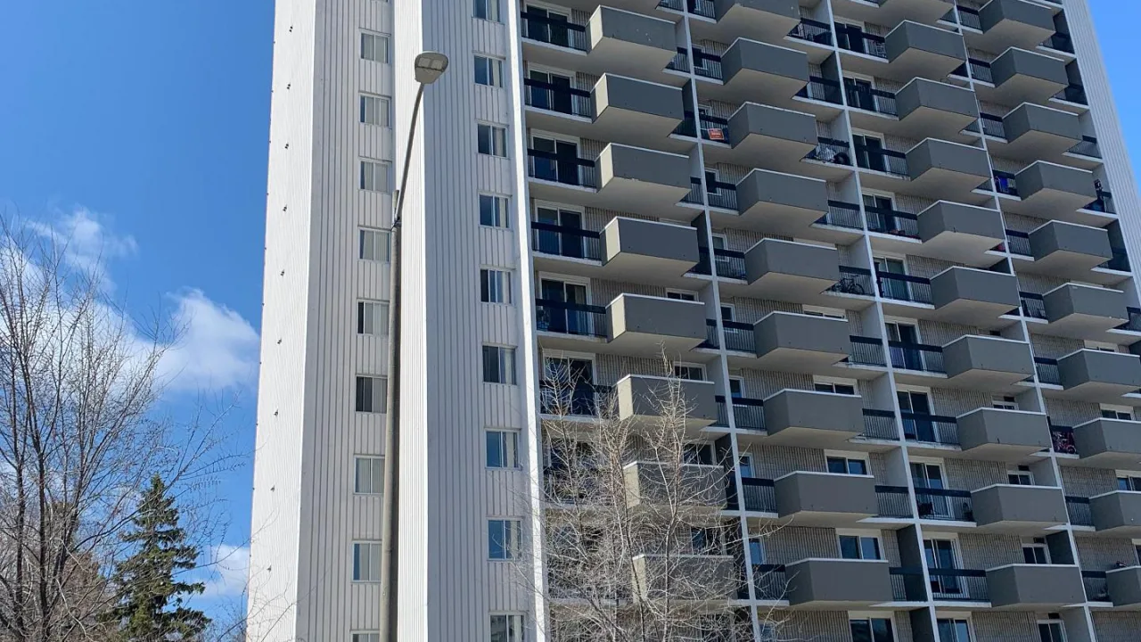 Aspen Towers exterior