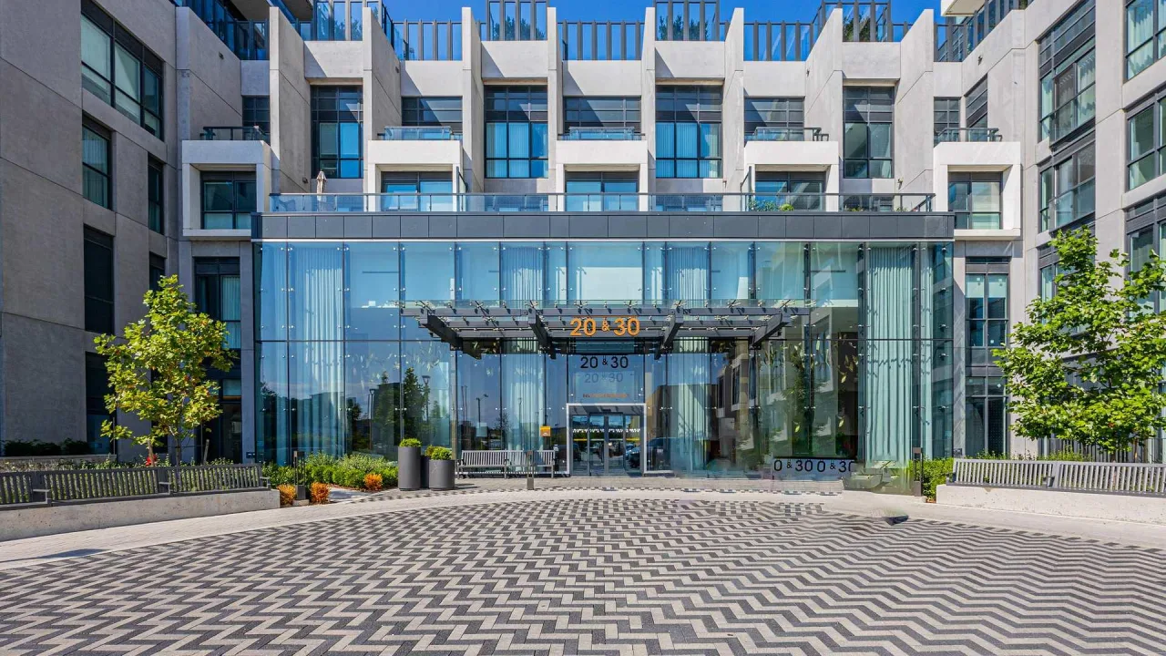 Auberge On The Park exterior