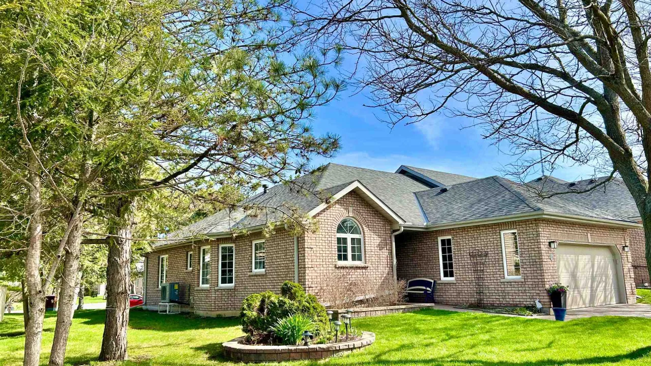 Camden Meadows exterior