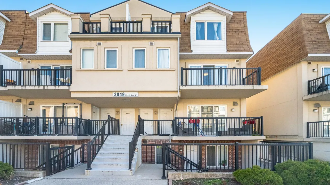 Harmany Village condo building exterior