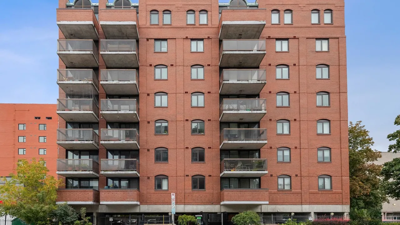 Clarence Court exterior