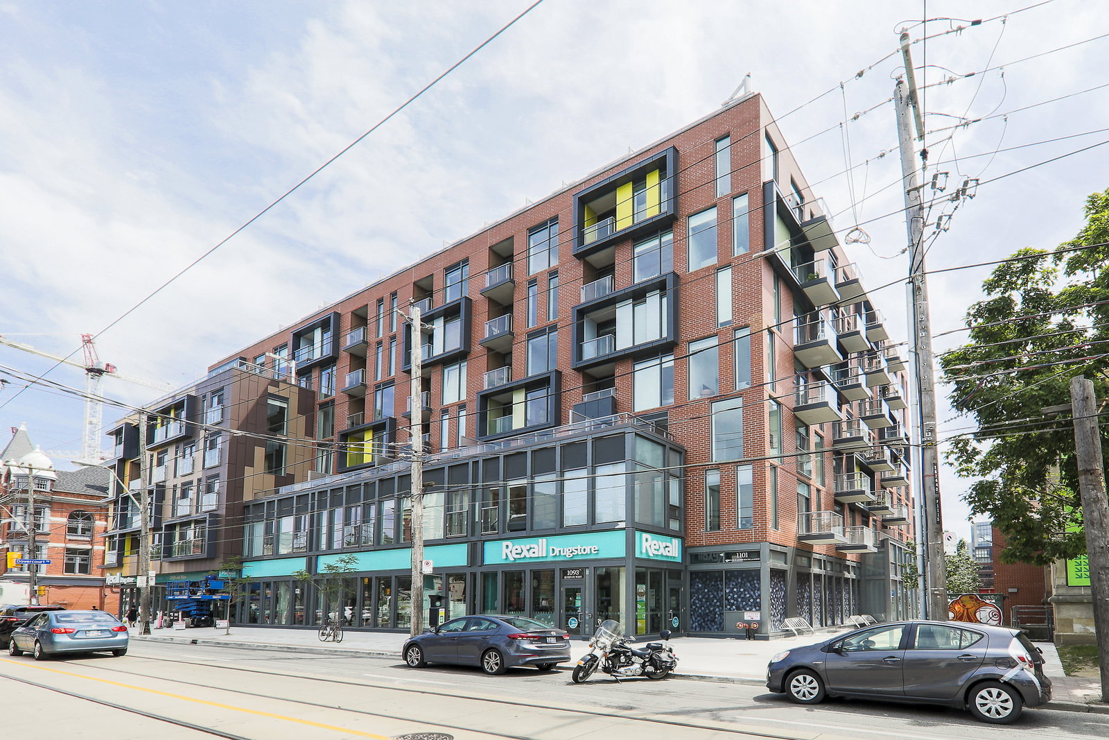 TEN93 Queen West Condos exterior