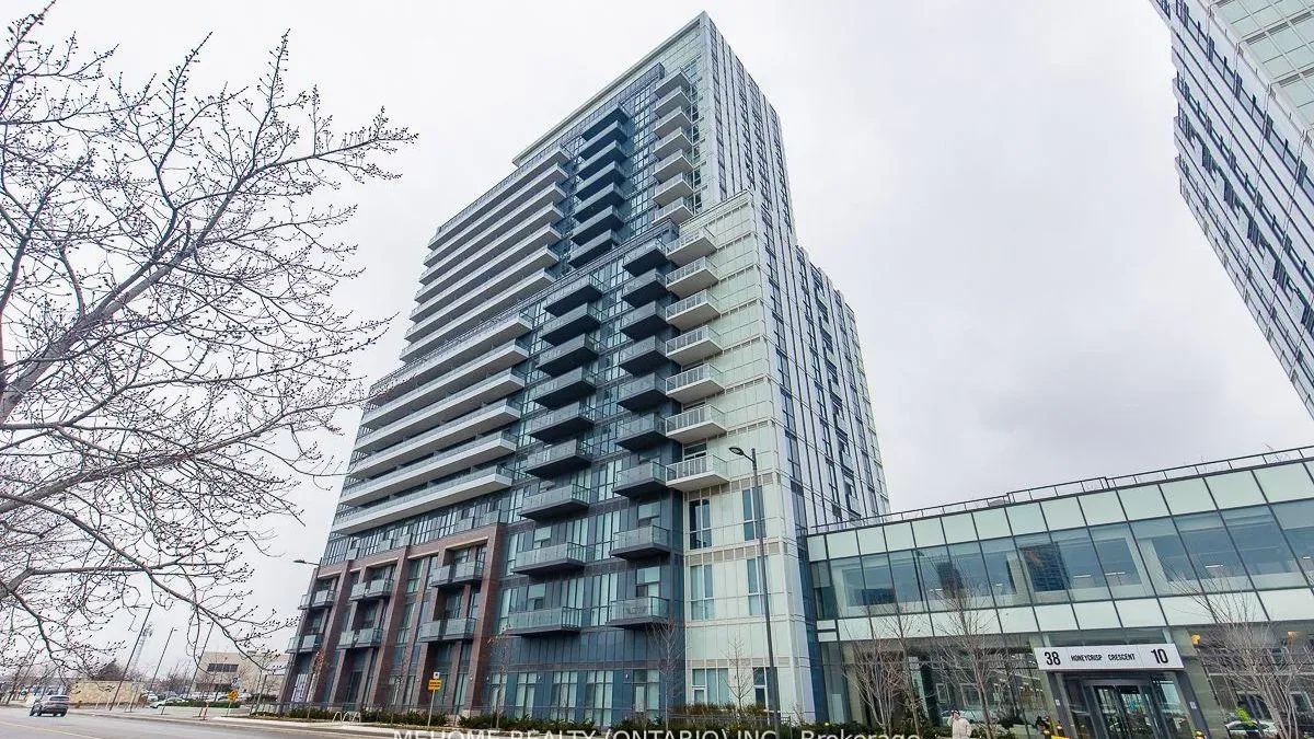 Mobilio East Tower exterior