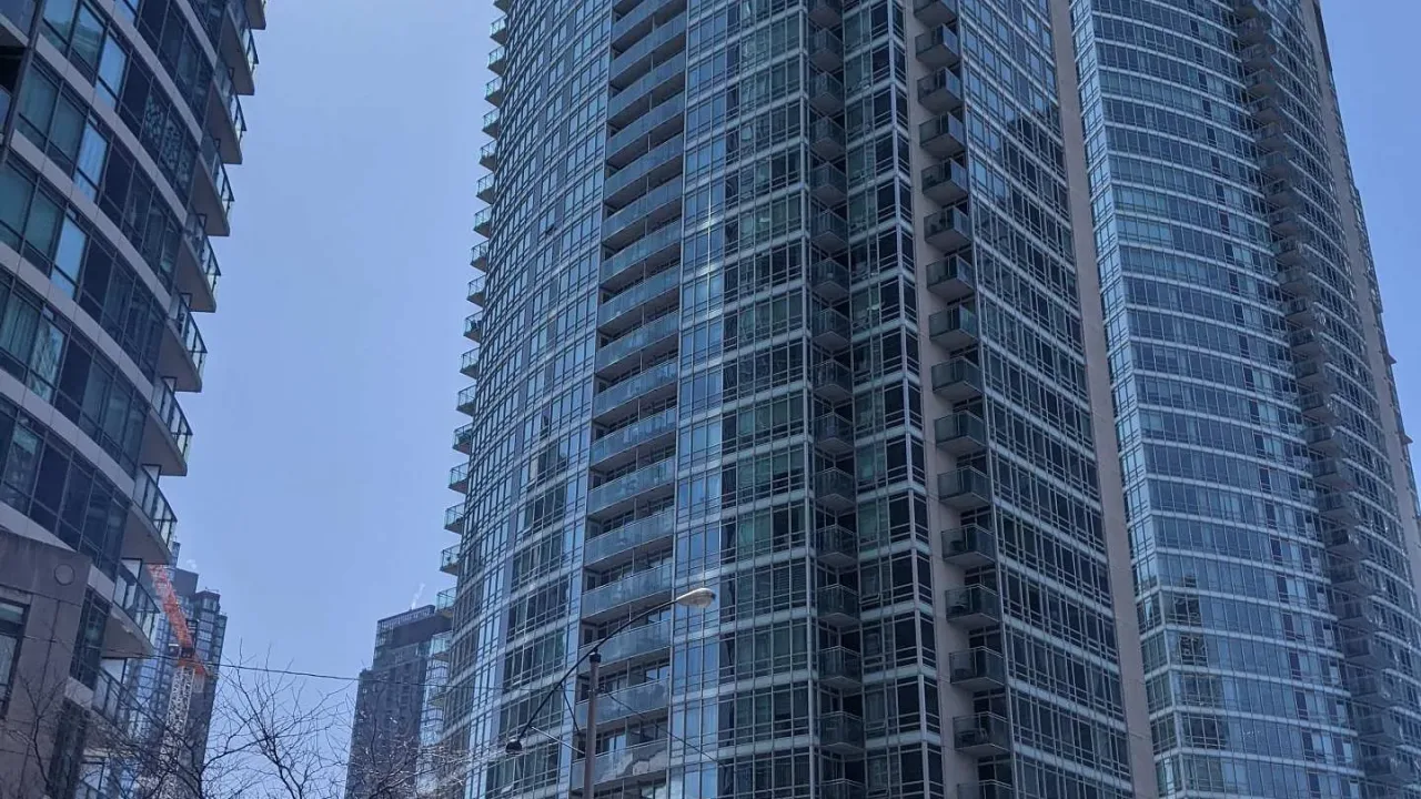 Apex exterior