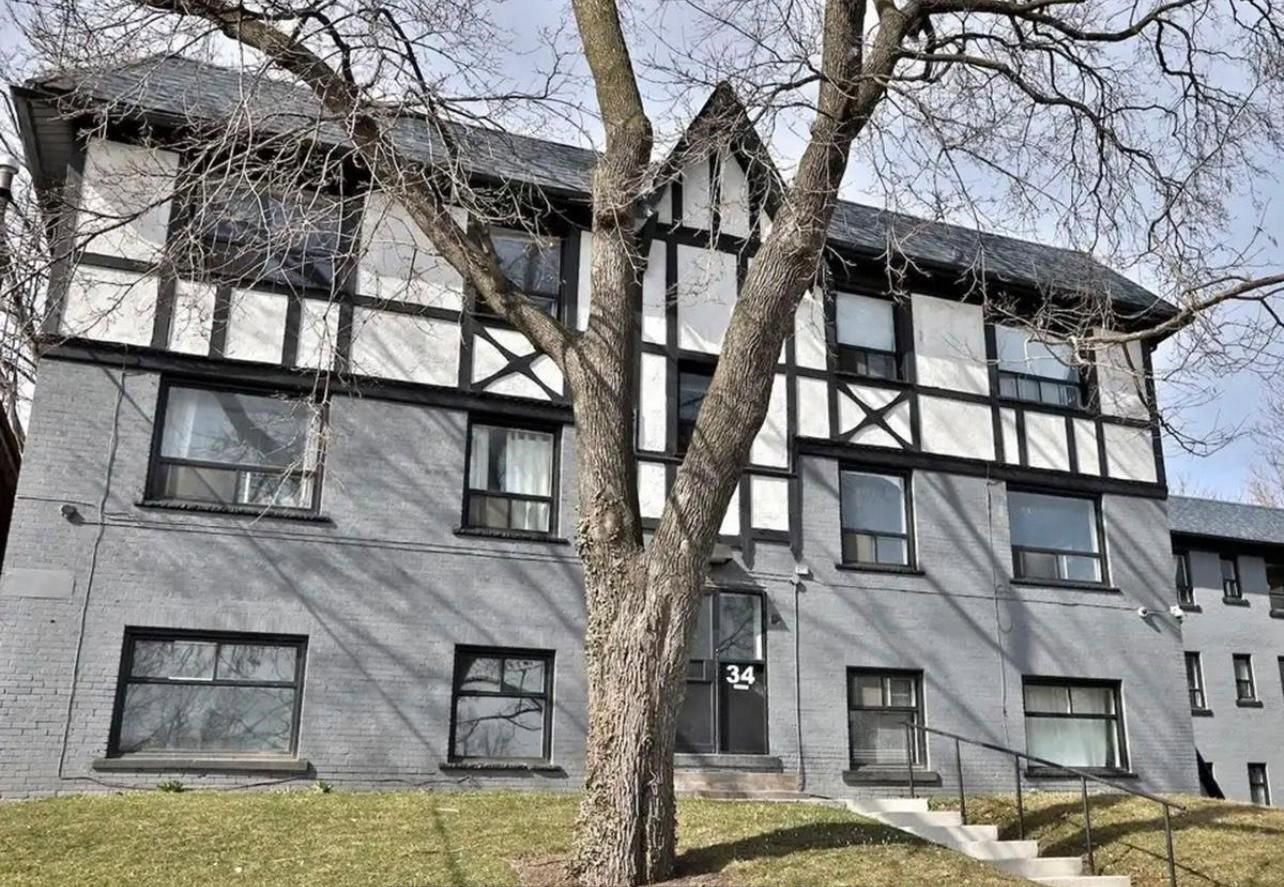 34 Heydon Park Road exterior