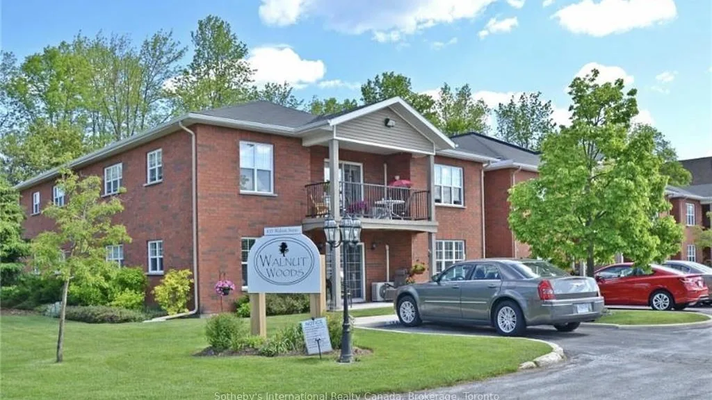 Walnut Woods exterior