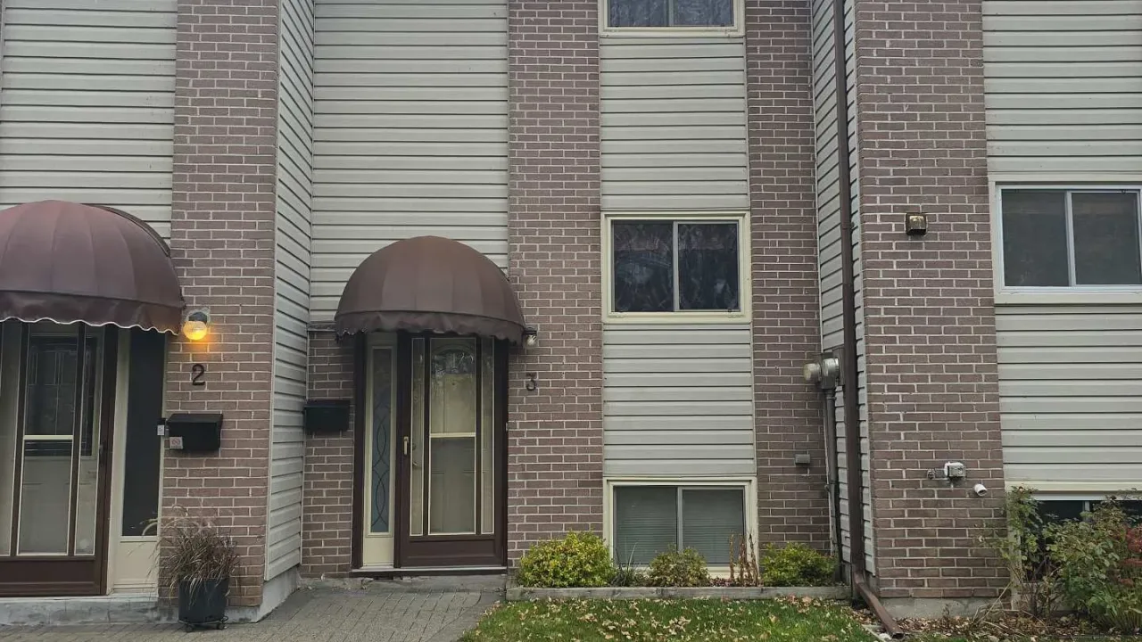 Lake Park Estates exterior
