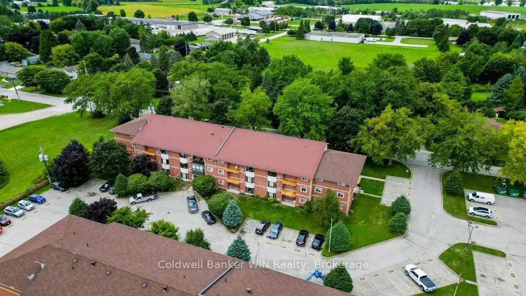 Brookwood Terrace Condominiums condo building exterior