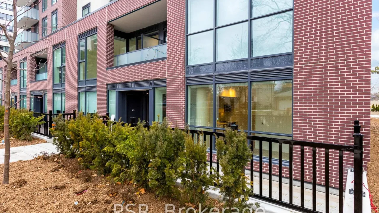 THE MARKWOOD exterior
