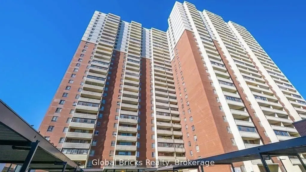 Crescent Town exterior