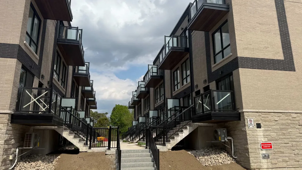 Station Towns exterior