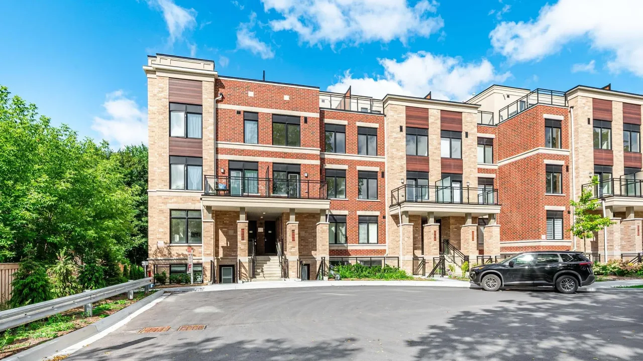High Point Urban Towns exterior