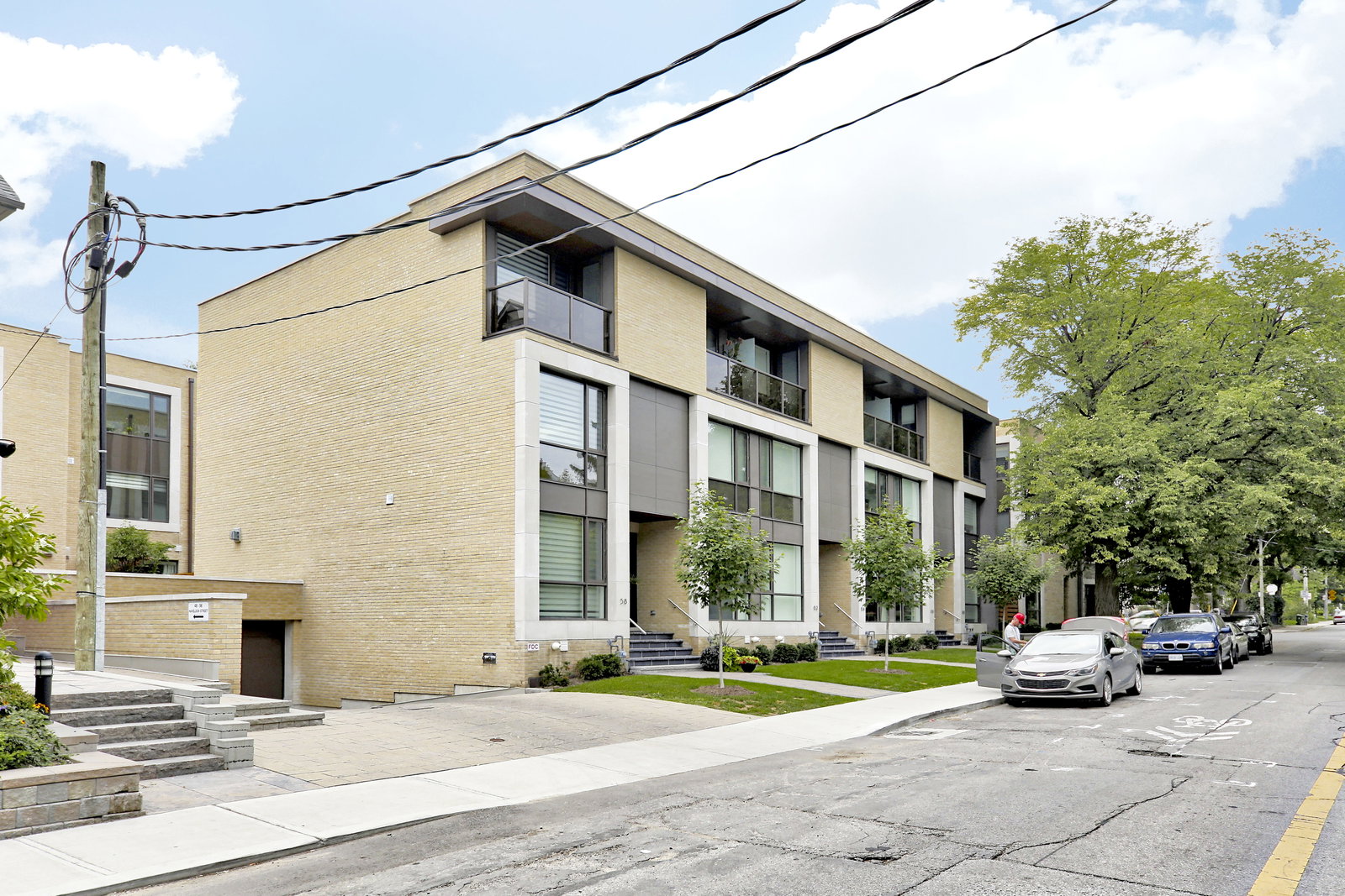Sylvan Collection Urban Townhomes condo