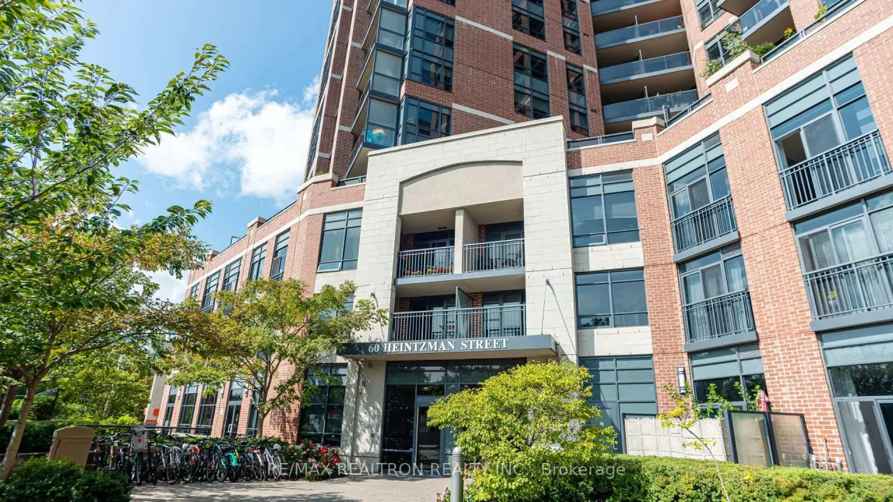Heintzman Place exterior
