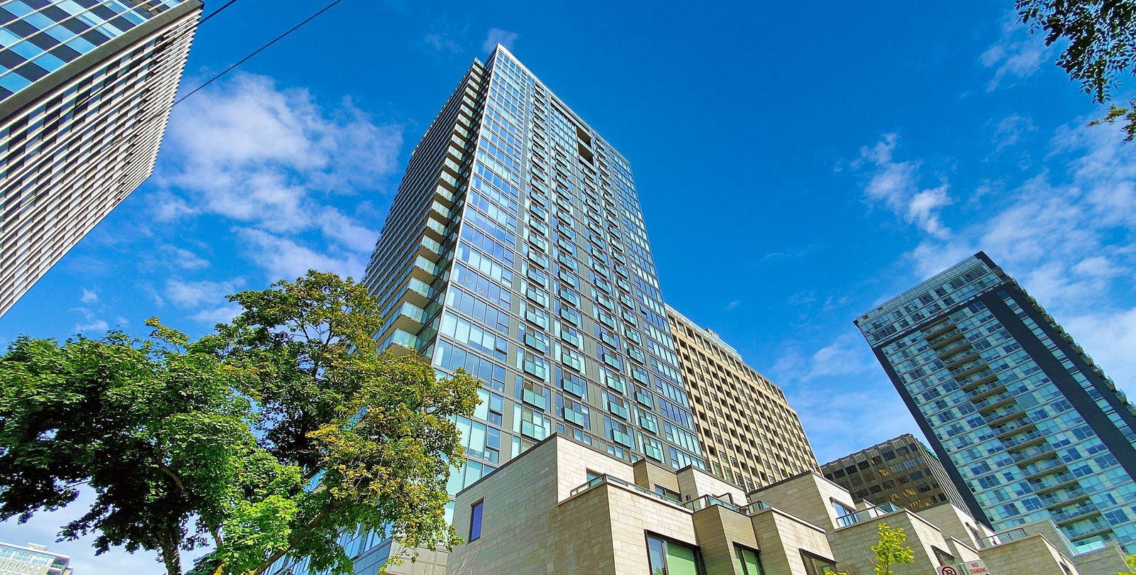 Blue Diamond at Imperial Plaza Condos condo