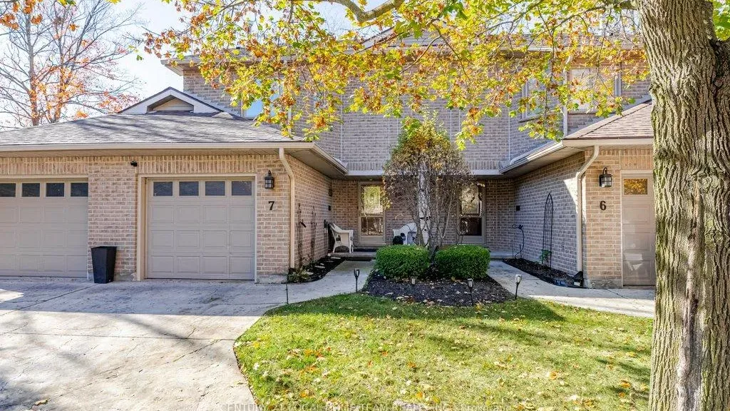 MATTHEW WOODS exterior