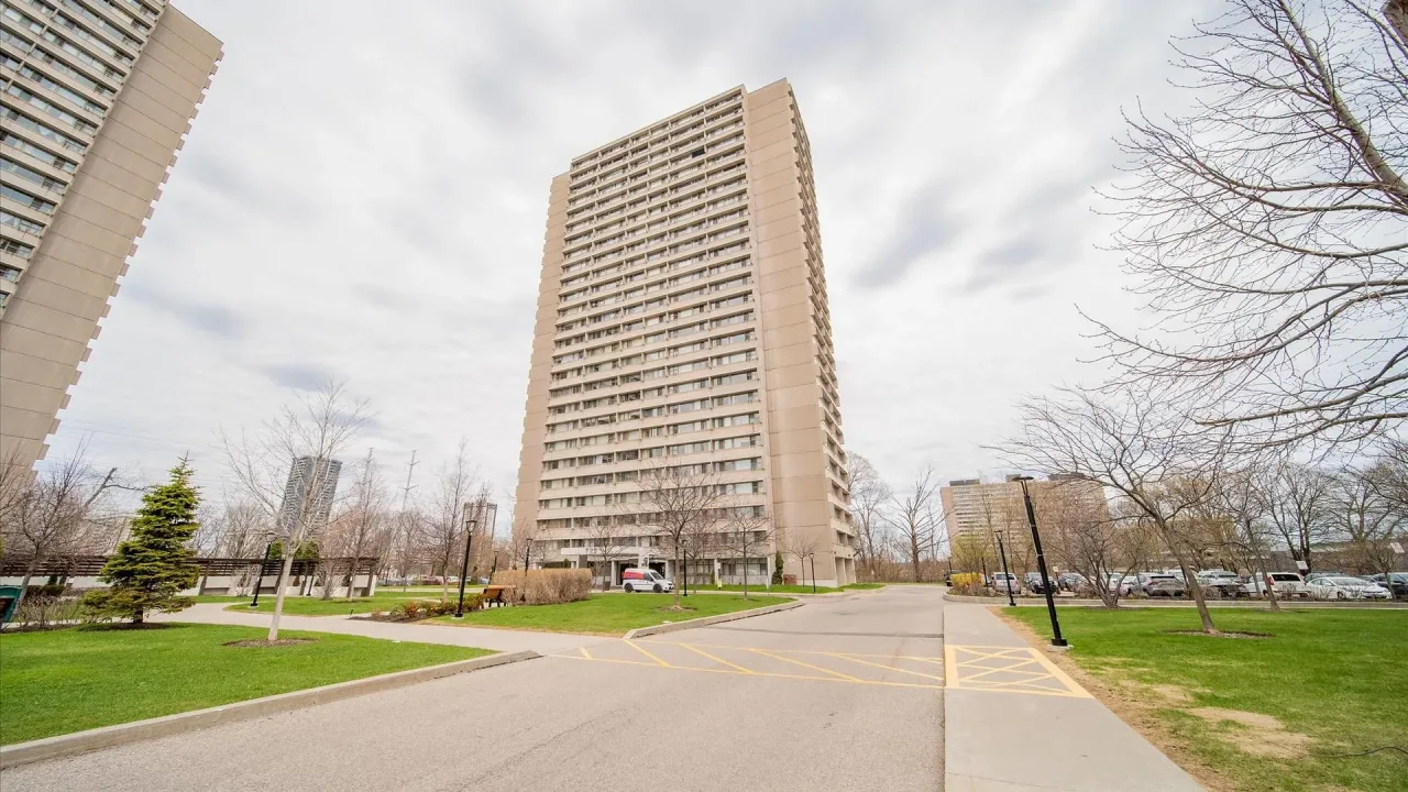 Glen Valley exterior