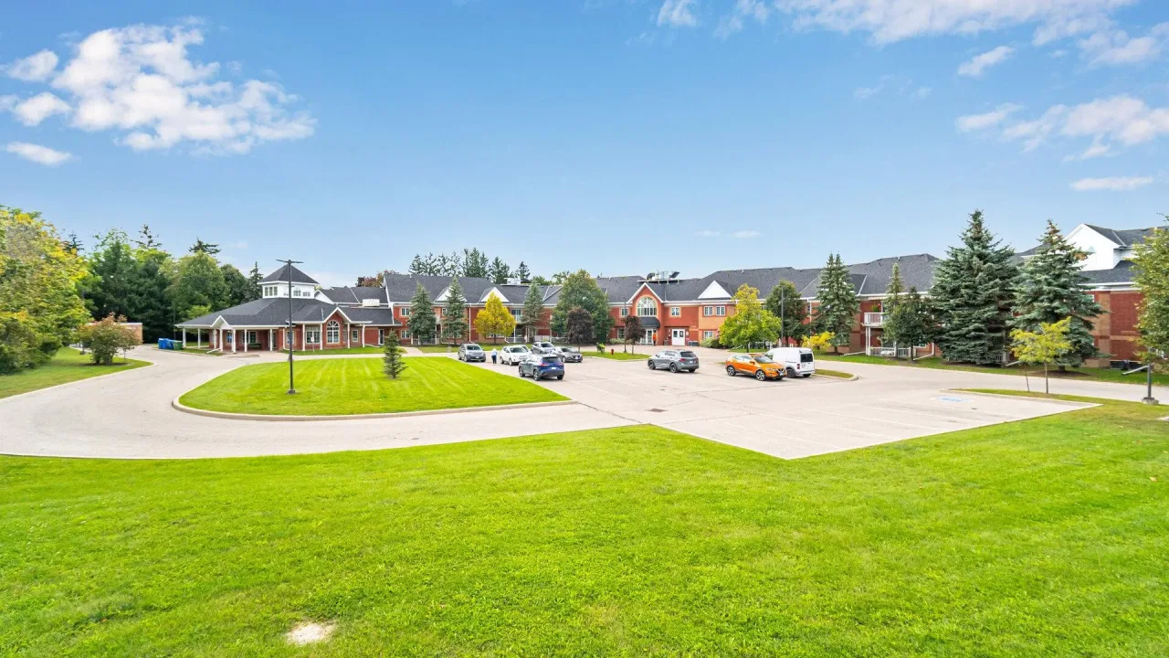 The Gables Of Kleinburg exterior