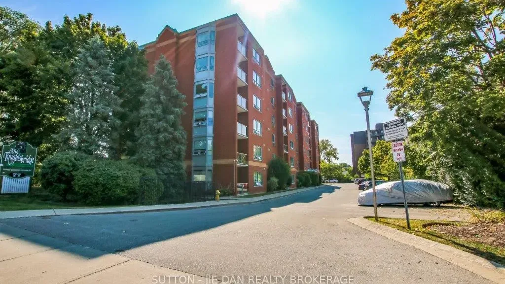 Knightsbridge Condominium exterior
