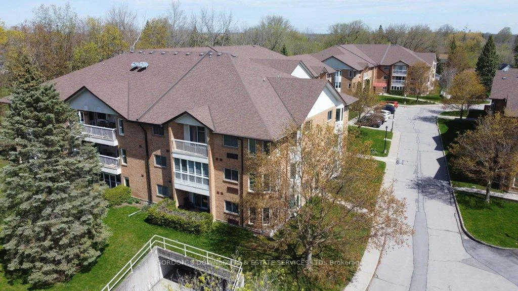 Loyalist exterior