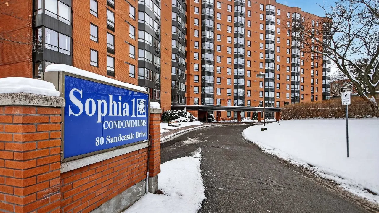 Sophia 1 exterior