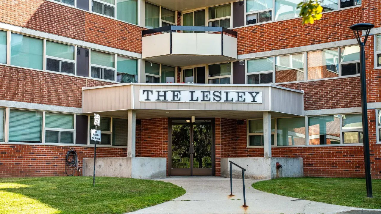 The Lesley exterior