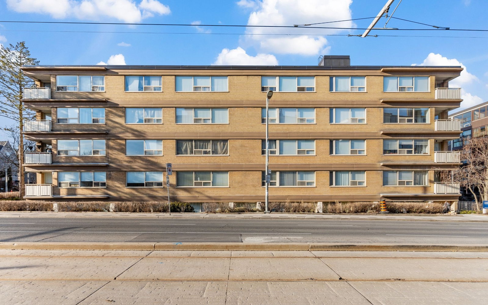 250 St. Clair Avenue West condo building exterior