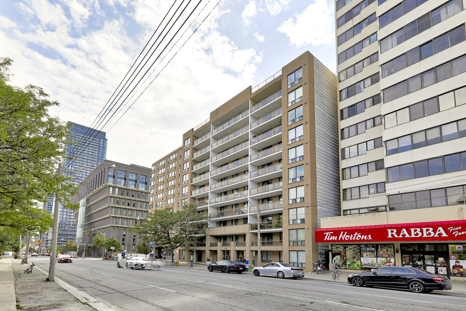 250 Jarvis Condos exterior