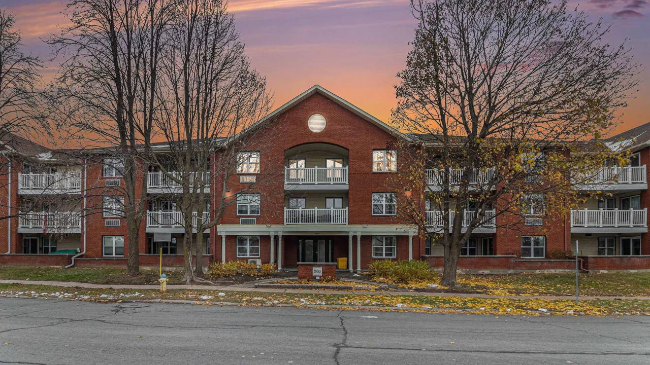 Carson Grove Place exterior