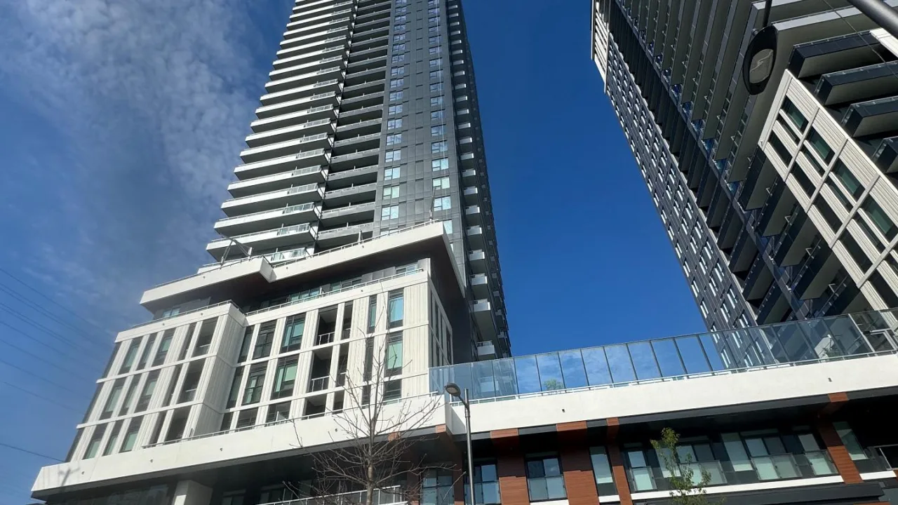 The Vincent exterior