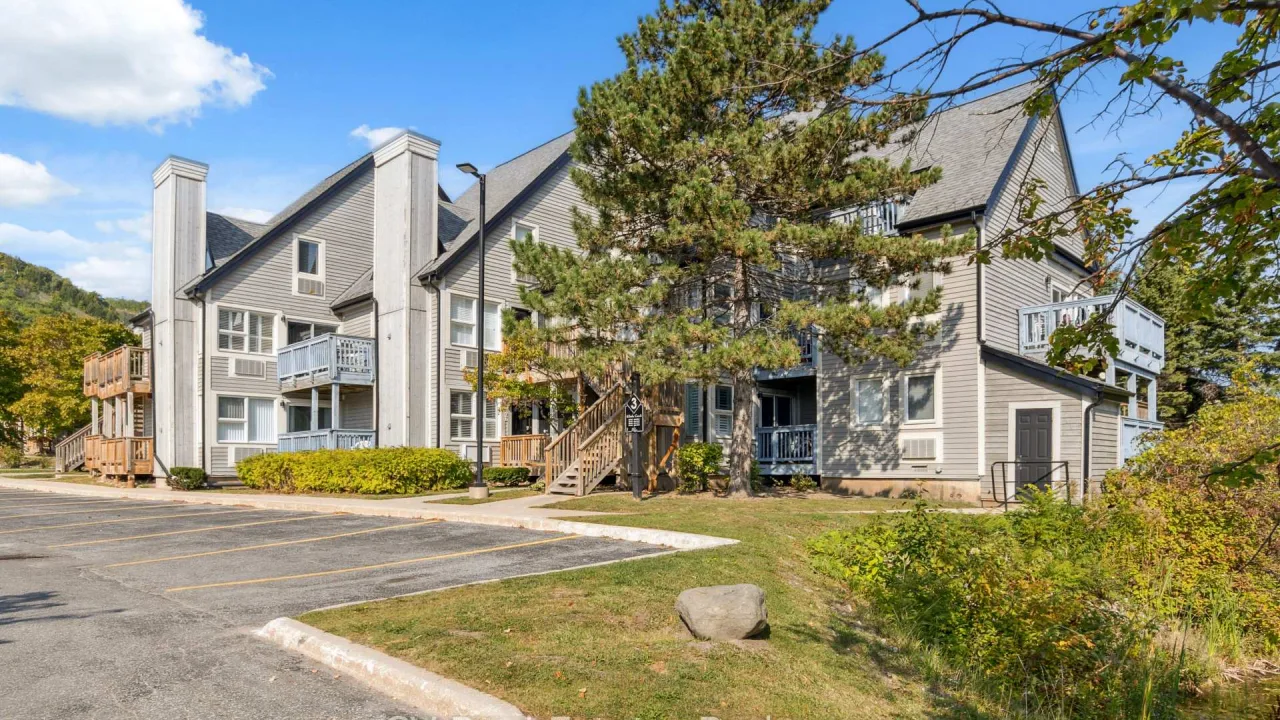 MOUNTAIN SPRINGS RESORT exterior