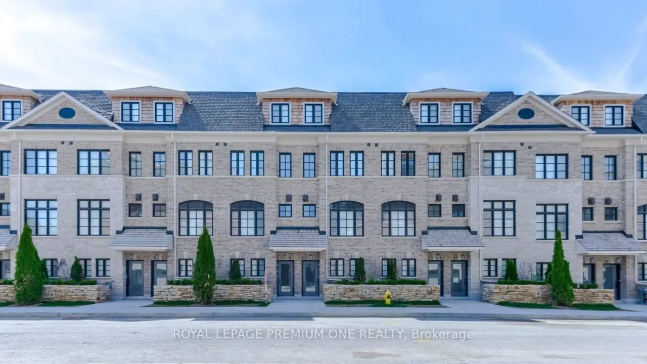 The Ossington, Luxury Townhomes condo building exterior