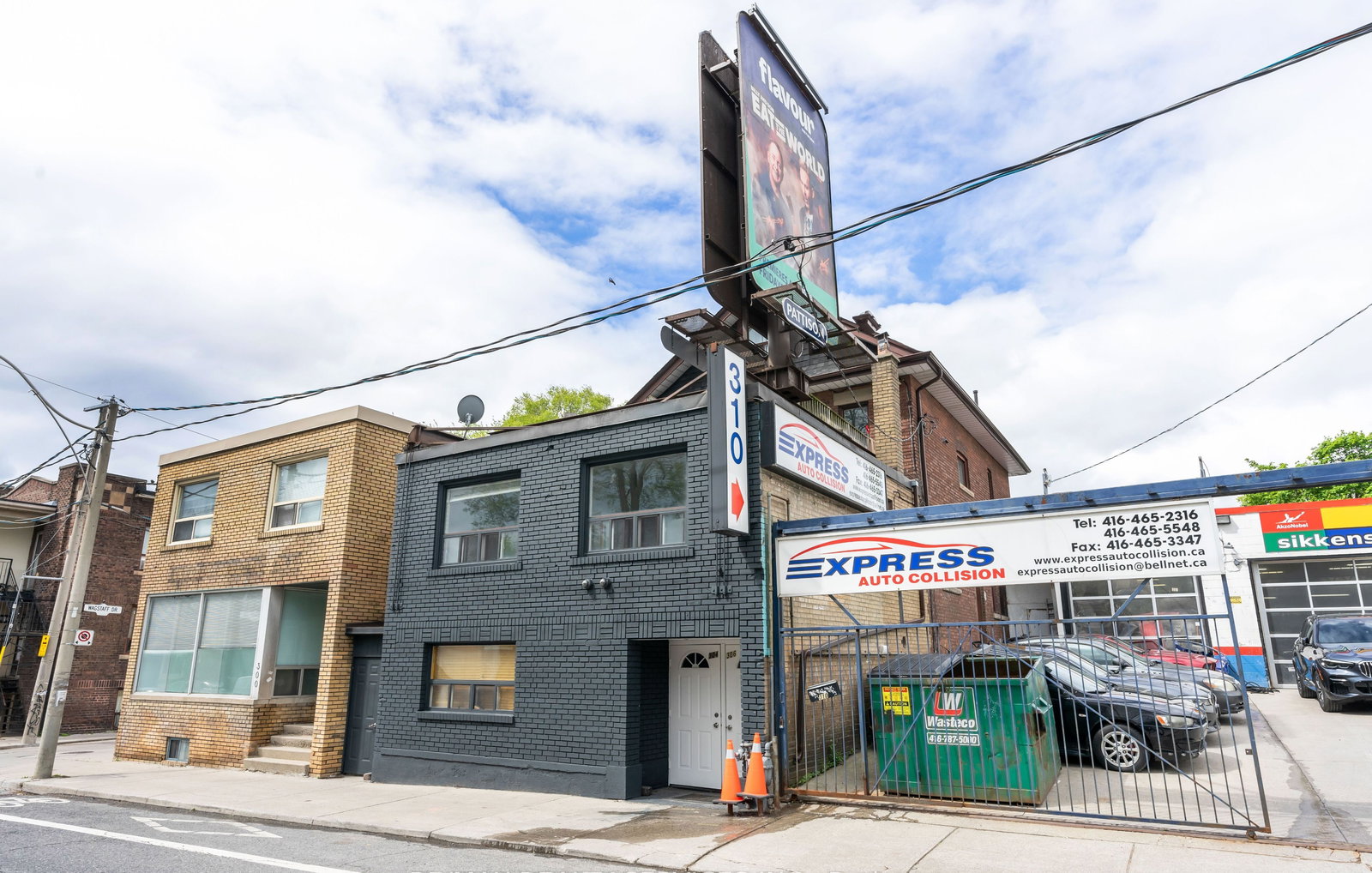 306 Greenwood Avenue condo building exterior