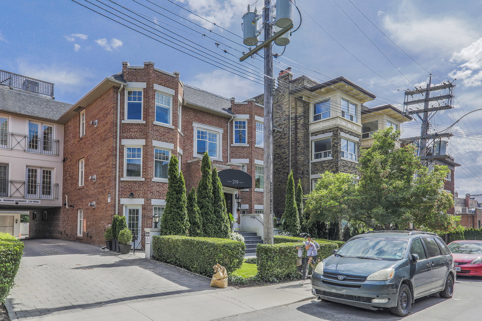 Condominiums Of Forest Hill Village exterior