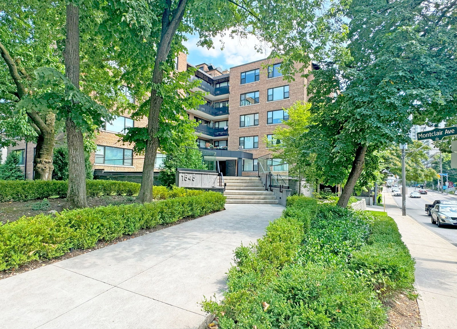 1545 Bathurst Street exterior