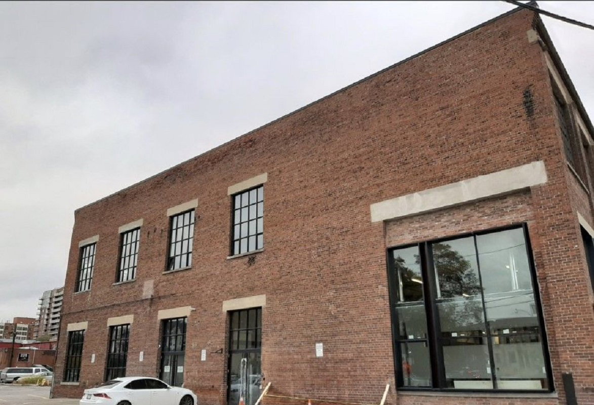221 Sterling Road exterior
