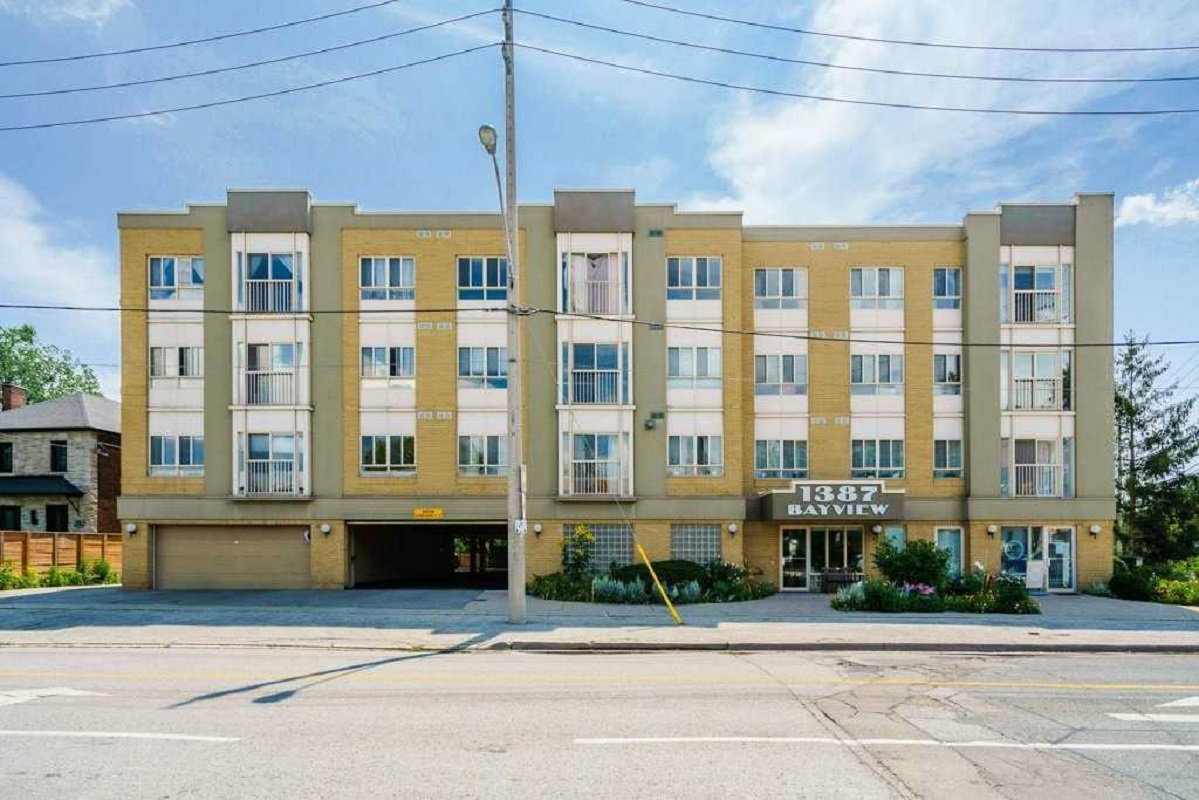 1387 Bayview Avenue exterior
