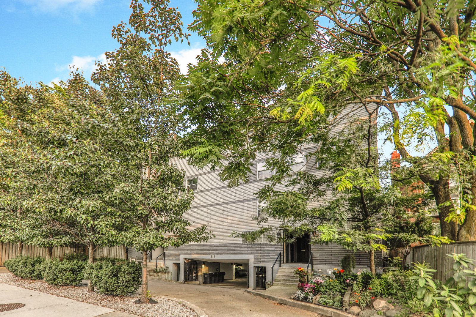 Beachview Lofts exterior