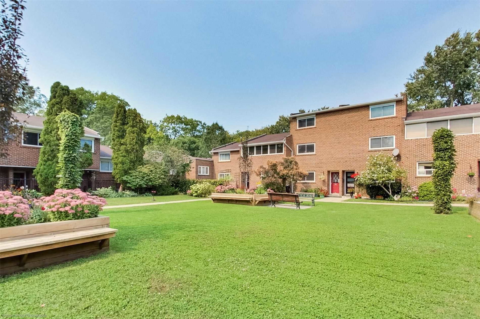 90 Edgewood Townhomes condo