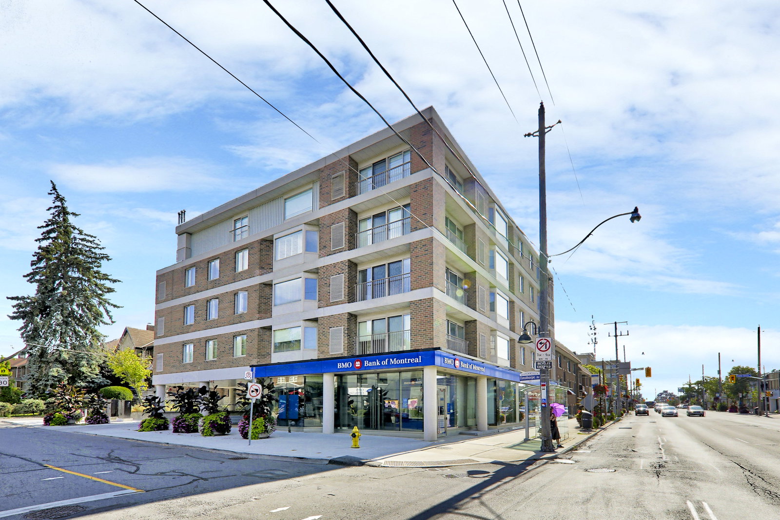 70 Elmsthorpe ave exterior