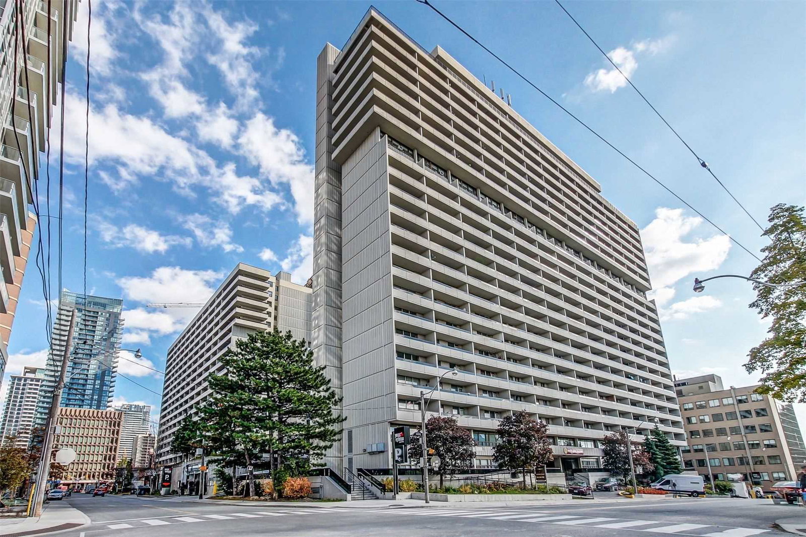 Yonge Eglinton Apartments exterior