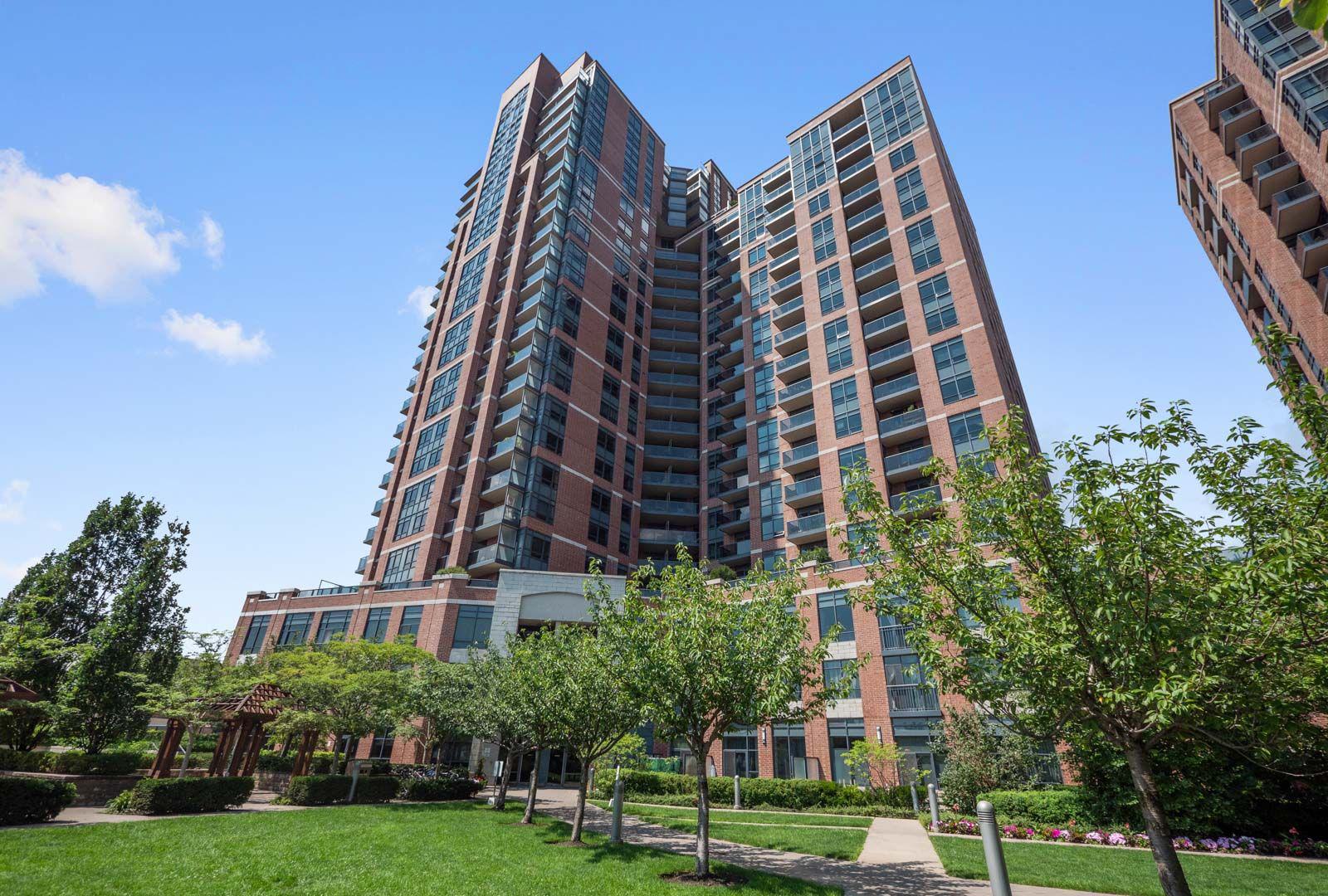 The Heintzman Place condo
