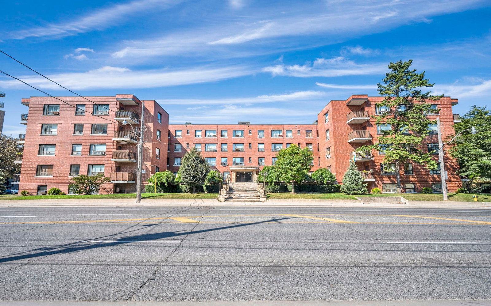 2550 Bathurst Street condo