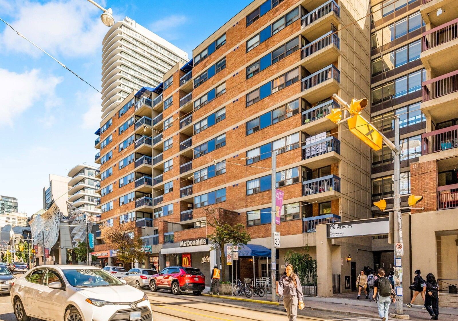 105 Mc Caul Street exterior
