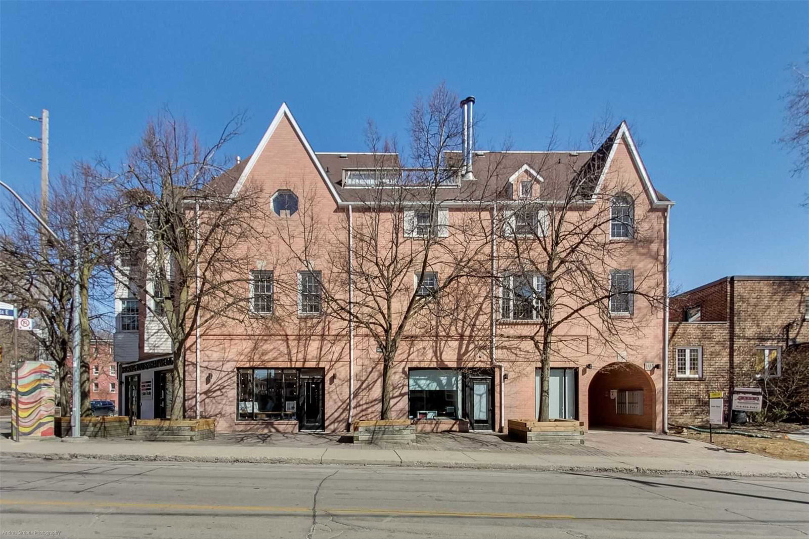 101 Glen Manor Townhomes exterior